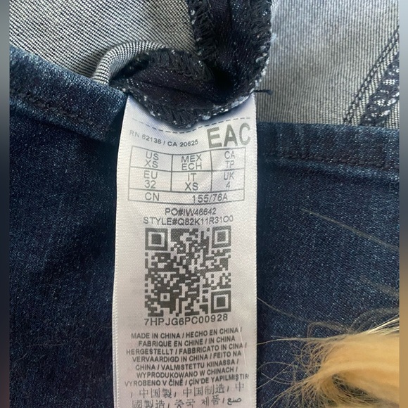 Guess denim form fitting dress size XS - Picture 6 of 6